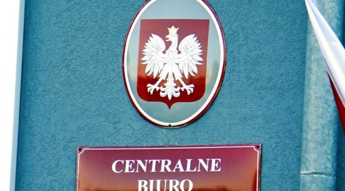 Są zarzuty dla burmistrza Niepołomic i jego zastępcy. Obaj zawieszeni w czynnościach służbowych