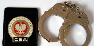 CBA zatrzymało burmistrza Niepołomic oraz jego zastępcę