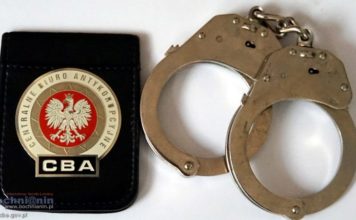 CBA zatrzymało burmistrza Niepołomic oraz jego zastępcę