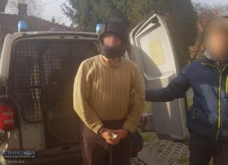 62-latek zaatakował policjantów łomem, próbował oblać fekaliami