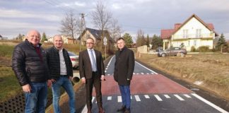 Gmina Bochnia. Wyremontowano drogę w Nieszkowicach Wielkich