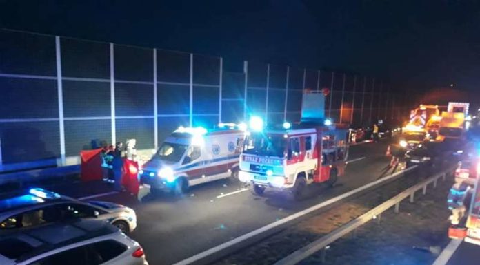 Szczepanów. Wypadek na A4 koło Brzeska, jedna osoba ranna – ZDJĘCIA