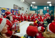 Ponad 200 Mikołajów na ulicach Bochni! – zobacz mega pozytywne WIDEO