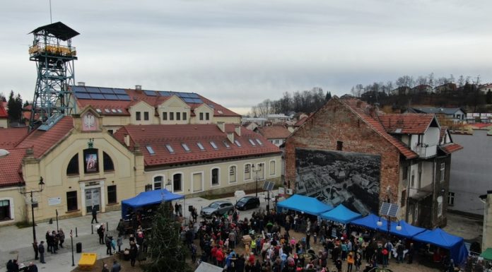 Bocheńskie Spotkanie Wigilijne przed szybem Sutoris – ZDJĘCIA, WIDEO