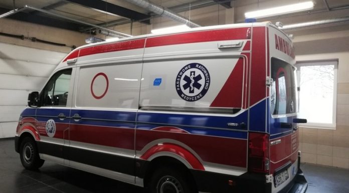 Nowa karetka w brzeskim szpitalu – ZDJĘCIA
