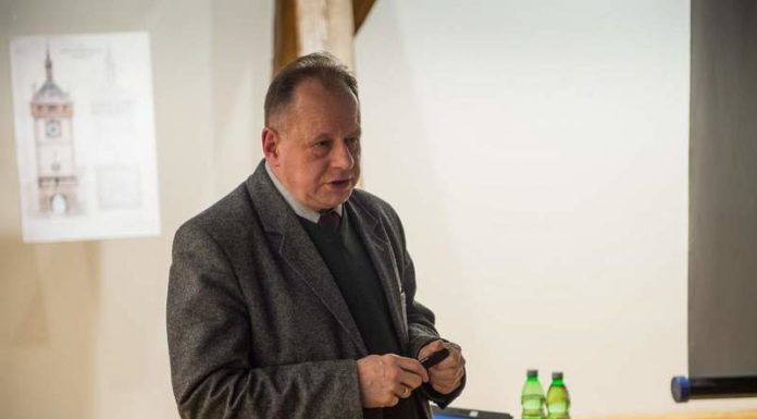 Muzeum. Wykład o pandemii w średniowiecznej Europie – ZDJĘCIA