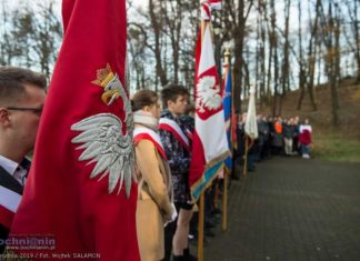Pamiętamy. 80. rocznica mordu na Uzborni – ZDJĘCIA