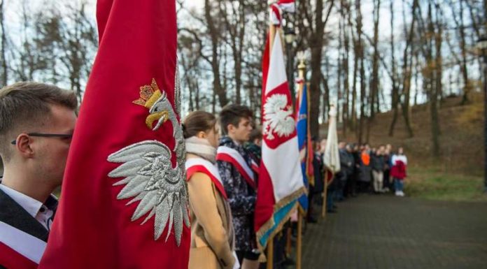 Pamiętamy. 80. rocznica mordu na Uzborni – ZDJĘCIA