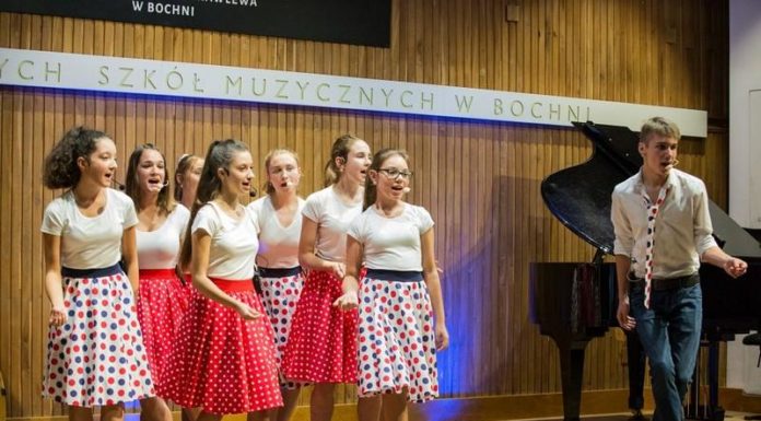 Młode Talenty z Bochni zaśpiewają w Brzesku przeboje grupy ABBA