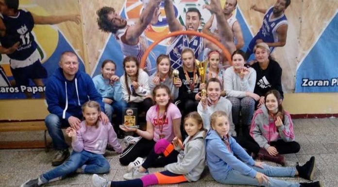 Koszykówka. 3. miejsce MOSiR-u w Katowicach