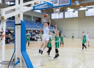 Koszykówka: Sokołów lepszy od Bochni, ale obie ekipy z awansem do półfinałów Mistrzostw Polski U-22 – ZDJĘCIA