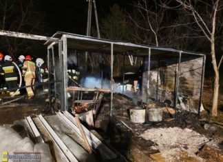 Jasień. W Sylwestra spłonął garaż i kurnik ze zwierzętami