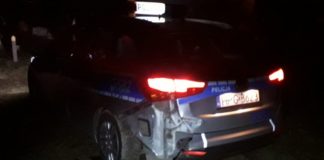 Noworoczny pościg za pijanym kierowcą, uszkodzony radiowóz