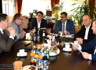 Radni wojewódzcy na posiedzeniu Zarządu Powiatu