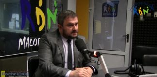 Poseł PiS z Bochni zapytany o podwyżki. „Jak je wytłumaczyć Polakom?”