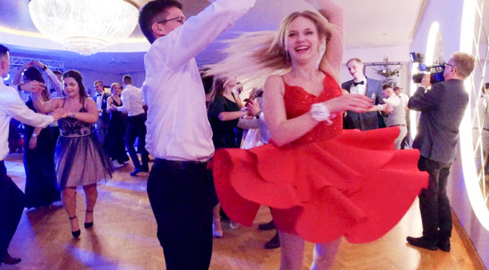 Studniówka ZS Nr 3 – WIDEO