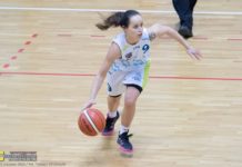 Koszykówka. Bochnia rozgromiła Katowice. Udany debiut Sajdak, 36 punktów Puter! – ZDJĘCIA