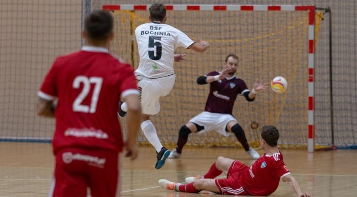 1 liga futsalu. Remis 4:4 po niezwykle zaciętym meczu – ZDJĘCIA