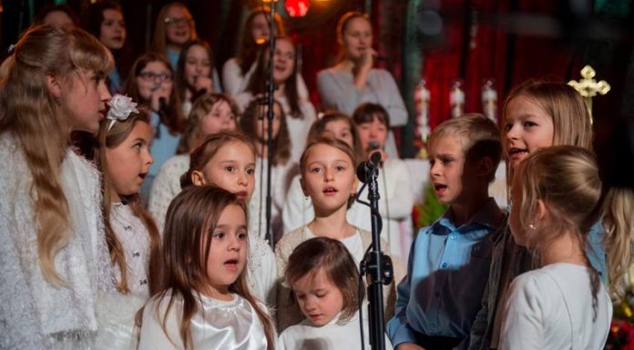 Piękny koncert kolęd w Gierczycach – ZDJĘCIA