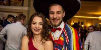 Studniówka ZS Nr 2 – ZDJĘCIA