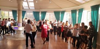 Ponad 240 osób bawiło się na balu osób niepełnosprawnych – ZDJĘCIA