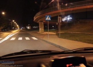 Brzesko. Policjanci pomogli zagubionej 88-latce bezpiecznie wrócić do domu