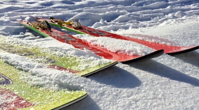 Weekendowe wyjazdy z PTTK: Na narty, termy i skoki