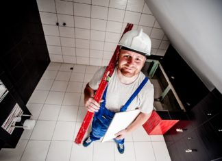 Małopolska. W tych zawodach znajdziesz pracę w 2020 roku. A komu będzie trudniej?