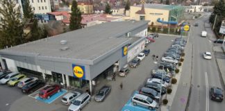 Bochnia. Parkomaty przy Lidlu. Parking ma być tylko dla klientów