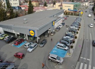 Bochnia. Parkomaty przy Lidlu. Parking ma być tylko dla klientów