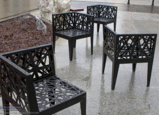 „Meble miejskie” pojawiły się na ul. Solnej. Będą kolejne – ZDJĘCIA