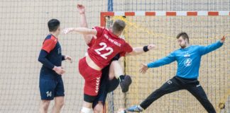 Ręczna. Przegrana MOSiR z SMS II ZPRP Kielce – ZDJĘCIA