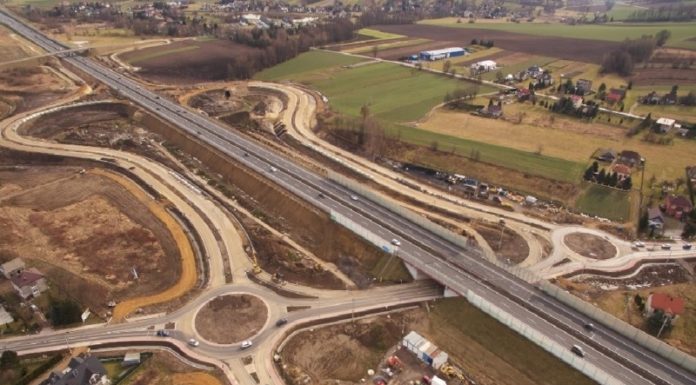 Będą utrudnienia na A4 w związku z budową węzła Niepołomice. Od kiedy?
