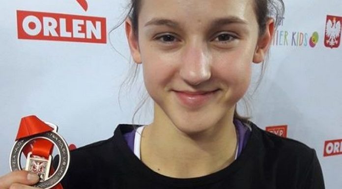 Oliwia Sowa z brązowym medalem Halowych Mistrzostw Polski U-20 na 800 m – WIDEO