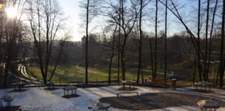 Nowy Wiśnicz. Park 400-lecia powstał u podnóża zamku – ZDJĘCIA