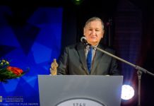 Bochnia. Statuetka Boleslaus Dux Fundator dla Zbigniewa Rachwała – „pierwszego i jedynego prezesa MPWiK”