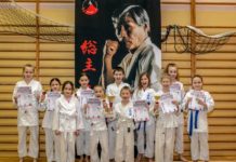 Udany debiut młodych bocheńskich karateków