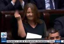 Senator Bernacki o „geście Lichockiej”: Są granice, których przekraczać nie wolno