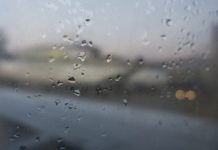 Pogoda na czwartek: Deszcz i deszcz ze śniegiem