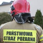 Nocna wichura nad Bochnią. Wiało prawie 100 km/h! Połamane drzewa i uszkodzone dachy