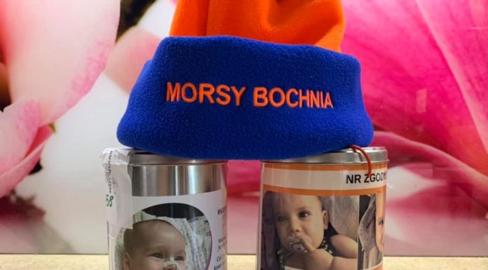 W niedzielę nad Rabą „Pomaganie przez morsowanie”. Będą zbierać datki dla Oliwierka i Marysi