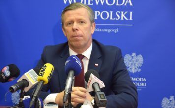 Koronawirus w Małopolsce. Fakenewsy i nie tylko. „Brak odpowiedzialności”