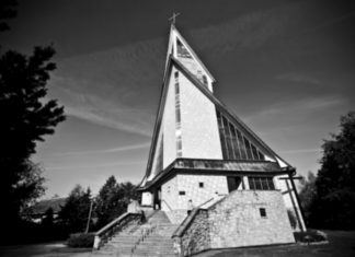 Śmierć proboszcza Drwini. „Przyczyną nie był koronawirus”