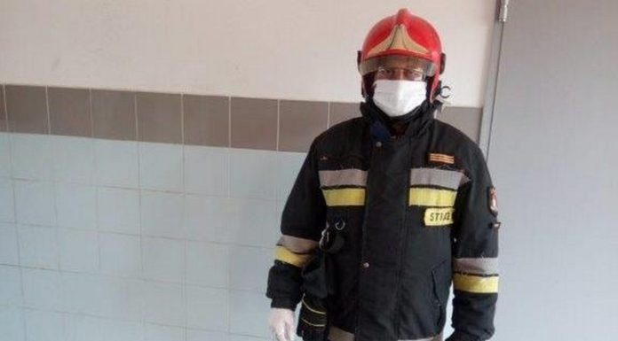 Szef PSP podjął decyzję o skierowaniu strażaków-ratowników do walki z Sars-Cov-2