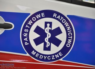 Bochnia: 42-latek utknął na daszku bloku, spędził tam całą noc