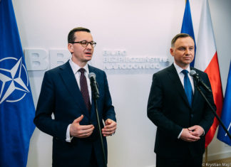 Morawiecki: 99,5 proc. osób objętych kwarantanną trzyma się ściśle procedur