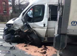 Wypadek na DK94 w Łapczycy, Zderzenie audi, busa i ciężarówki, są poszkodowani – ZDJĘCIA