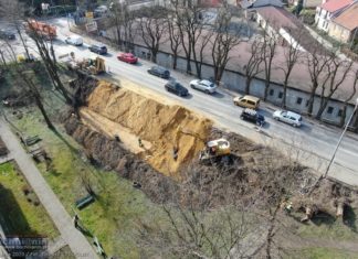 Trwa remont ulicy Konstytucji 3 Maja. Będzie zatoka autobusowa