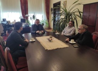 Koronawirus. Starosta spotkał się z szefami dużych bocheńskich marketów