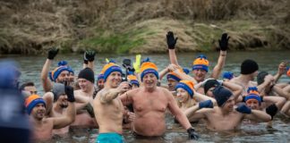 „Pomaganie przez Morsowanie”. W Rabie zanurzył się nawet mistrz Yoda! – ZDJĘCIA, WIDEO